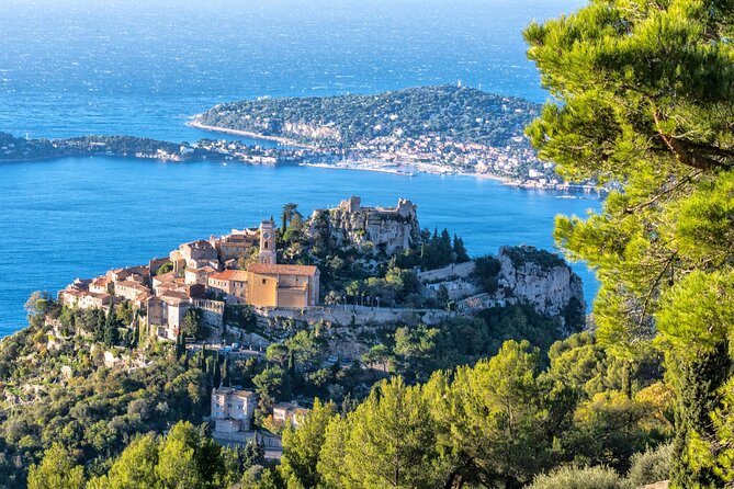 5h Private excursion on the FrenchRiviera from Cannes or Nice - Guides make or break a short private day