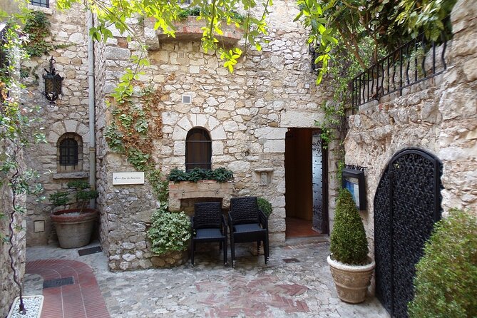8h Private tailor-made excursion on the FrenchRiviera from Nice - Price per group: when $816.22 feels like smart value