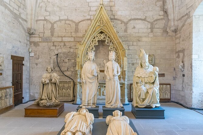 Aix en Provence and Avignon city of Popes Private Tour - Avignon city breaks: a focused lunch window and quick orientation