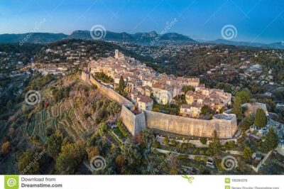 Antibes, Cannes, 3 medieval villages in the hinterland Private Tour