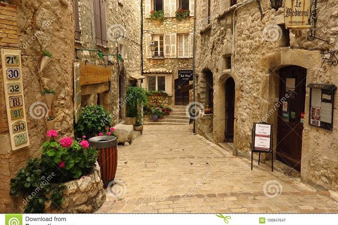Antibes, Cannes, 3 medieval villages in the hinterland Private Tour - Saint-Paul de Vence: the impressionist meeting point with time to stroll