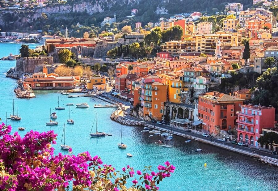 Best landscapes of the French Riviera, Monaco & Monte-Carlo - Formula 1 circuit tour and the port with millionaires’ yachts