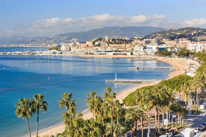 Cannes, Antibes, and St Paul de Vence Full-day from Nice Small-Group Tour - Getting picked up: the real comfort win