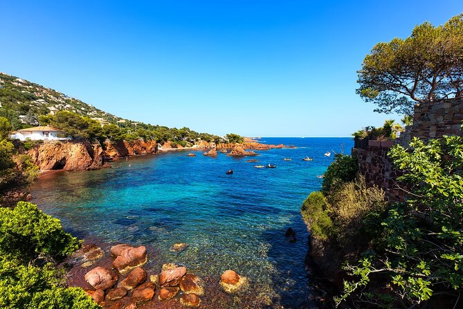 Cannes, Saint Tropez & Golden Coast Private Tour - Stop 4: Saint-Tropez, your 3-hour free time to see, shop, sun