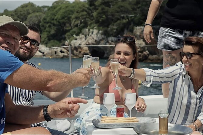 Catamaran cruise on the French Riviera - What the Crew Does (and What They Don’t)