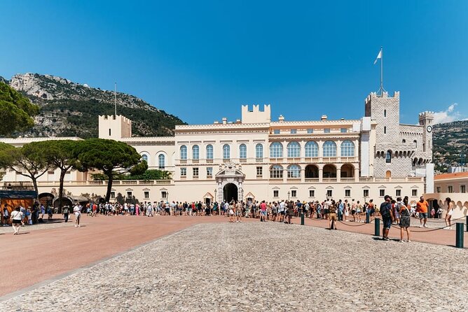 Discover France Riviera and Monaco in a day - Timing, Walking, and How to Handle Lunch on Your Own