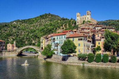 Dolceacqua, Menton and Viewpoint on Monaco Day Tour from Nice
