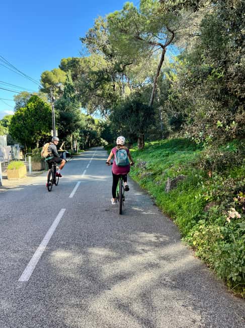 Electric Bike Tour from Nice to Eze Village - Èze village for about one hour: enough time to enjoy it, not enough to get bored