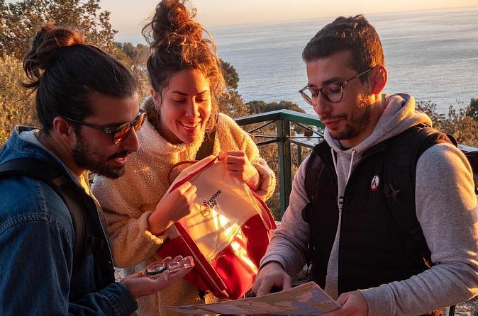 Escape Game Outdoor to discover Nice - The Port and Sea-Air Challenges