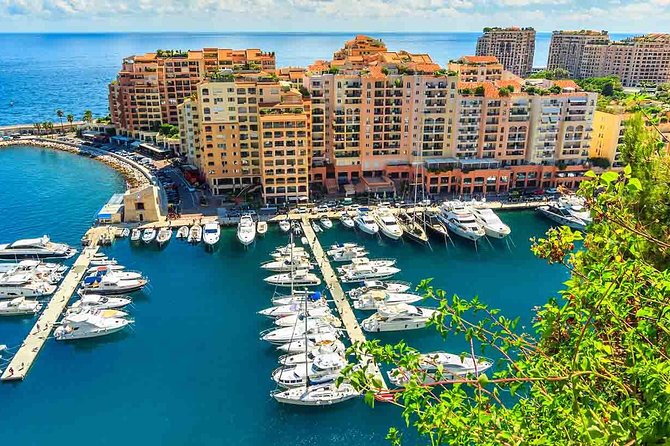 Excursion partagée Eze, Monaco & Monte Carlo from Nice - Fragonard Perfumery in Eze: free guided tour, good stop or sales pitch?