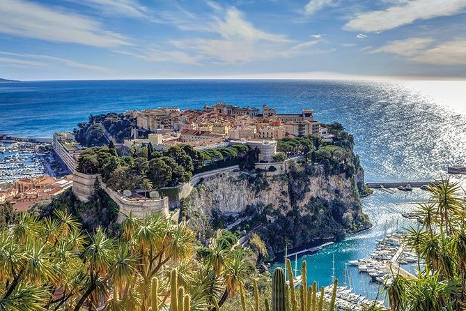 Eze Monaco and Monte-Carlo - private and Guided Half Day Tour - Monte-Carlo time and coastal views without the navigation headache