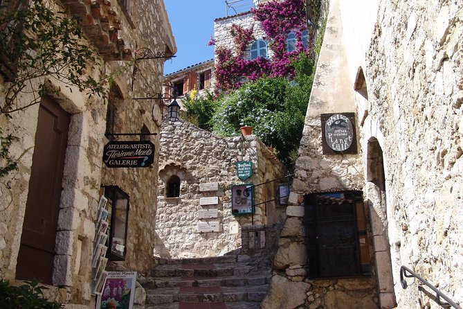 Eze, Monaco & Monte-Carlo Half Day Shared Tour from Nice - Guides and the human factor: why names like Miriam, Nicole, and Mario come up
