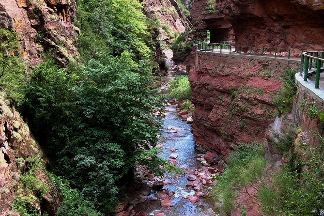 Fabulous Red Canyon and Entrevaux, Private Full day Tour - Daluis Gorge, the French Colorado: why the color grabs you