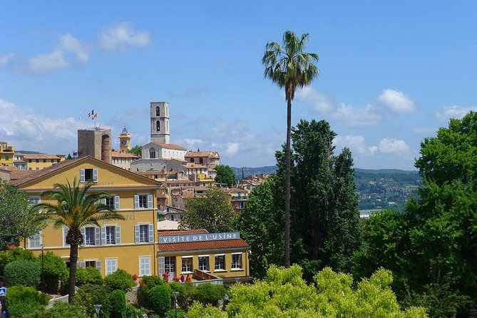 Flavors and Tastes of Provence - private and Guided Tour - Gourdon Castle: medieval village time and a big payoff view