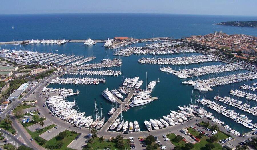 French Riviera & Medieval Villages Full-Day Private Tour - Private Group Comfort and the 9-Hour Pace (Without Feeling Rushed)