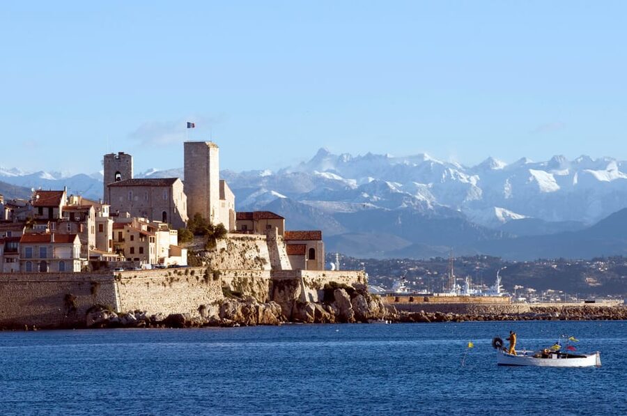French Riviera: Private Driver Guide Tailor-Made Tour - Antibes and the Bay of Angels: marina views from the fortification walls