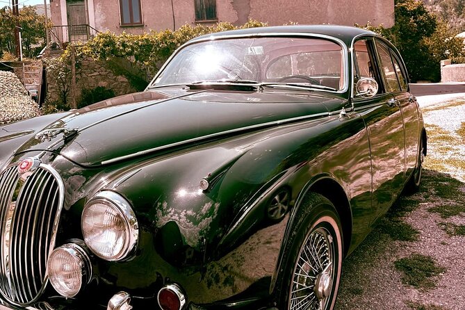 French Riviera Vintage Jaguar MK2 Tour with Scenic Stops - Why This Vintage Jaguar Tour Fits Nice So Well