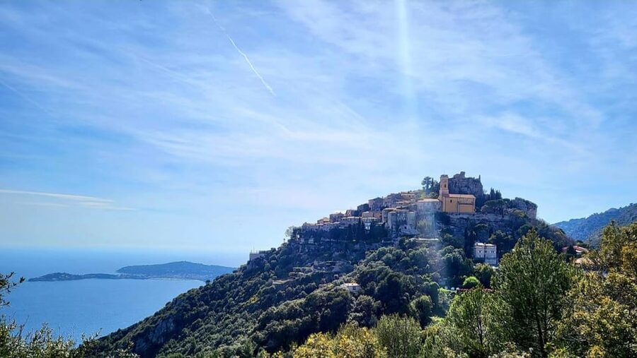 From Nice & Antibes: Monaco & Eze Tour with Hotel Pickup - Picking you up in Nice or Antibes and how the day flows