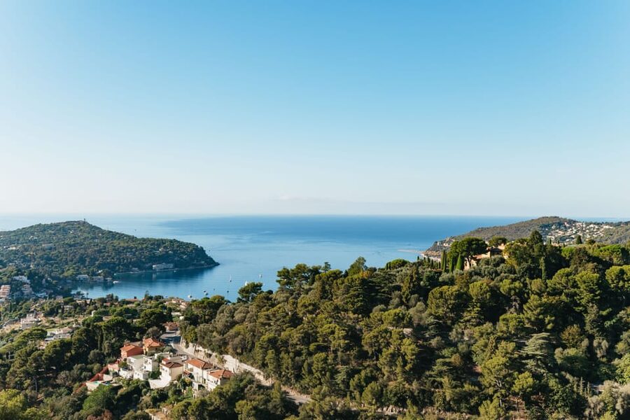 From Nice: Eze, Monaco, & Monte-Carlo Half-Day Trip - The Formula 1 circuit ride toward Monte-Carlo: track spotting from real streets
