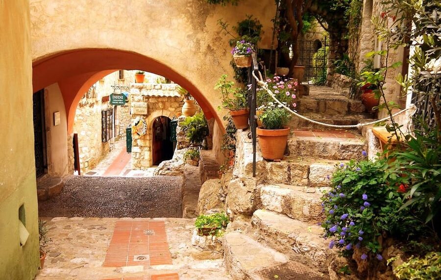 From Nice: The Best of the French Riviera Full Day Tour - Eze village and Fragonard perfumery: the scent of the hill towns