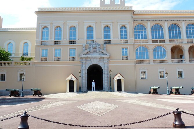 Full day Guided Tour: Monaco-Monte Carlo-Èze from Nice or Cannes - Optional Oceanographic Museum, if you want one more ticket