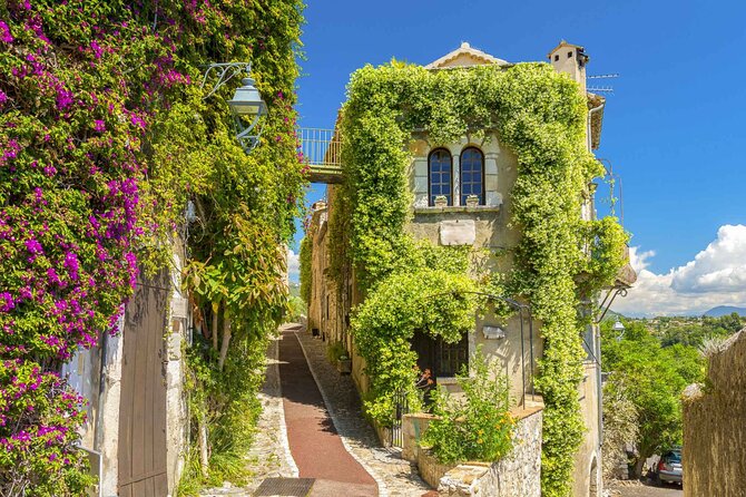 Full day tour Medieval Villages Grasse Gourdon Tourettes St Paul - A smart van day for Grasse, Gourdon, Tourrettes-sur-Loup, and Saint-Paul-de-Vence