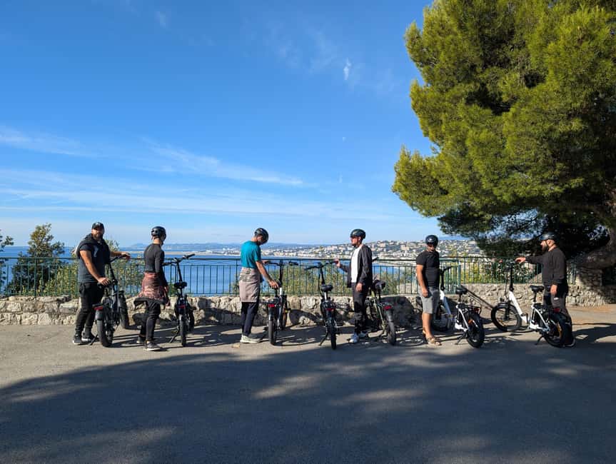 Guided tour of Nice by e-bike - Place Garibaldi photo stop: the classic Nice “welcome” moment