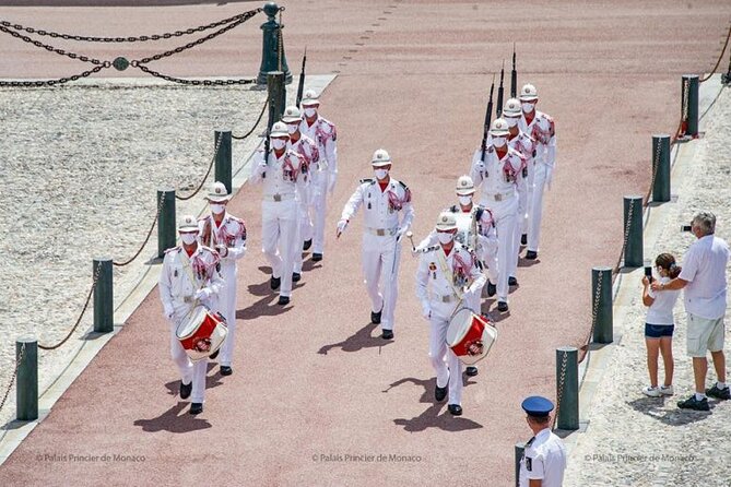 Half day Guided Tour: Monaco and Èze from Nice - local Highlights - Old Monaco Free Time: Picking Between Royal Power, Sea Life, and a Quiet Church
