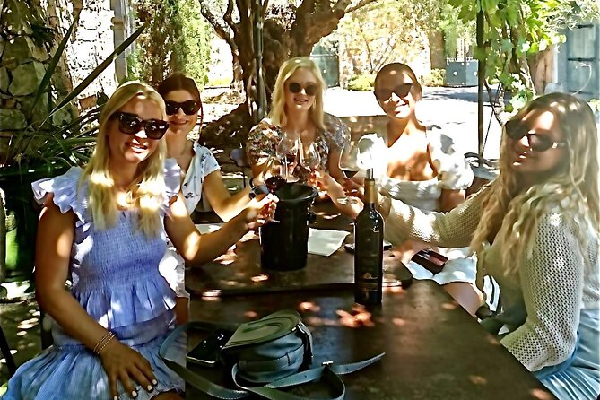 Half-day Wine Tour in Bellet wine region from Nice - Stop 1: your first family winery and the guided tasting flow