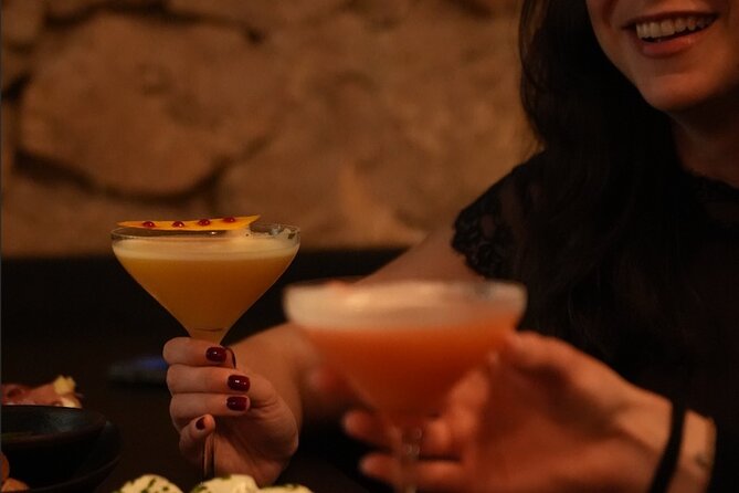 Masterclass Cocktail in a Sumptuous Bar in Nice - Two Cocktails, One Classic and One Signature