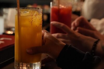 Masterclass Cocktail in a Sumptuous Bar in Nice