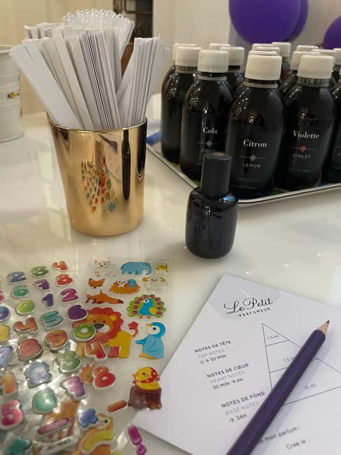 MOLINARD Parfums Nice: Perfume Workshop for Children - The 30-minute flow, smell first then create then personalize