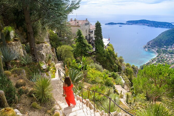 Monaco, Monte-Carlo and Eze Village Small Group Half-Day Tour - St-Jean-Cap-Ferrat: Luxury-Edge Views That Look Like an Island