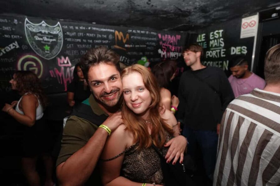 New Year’s Eve Party: Pub Crawl Nice with VIP Entry in Club - The 5-Hour Rhythm: Enough Party, Not All-Nighter Chaos