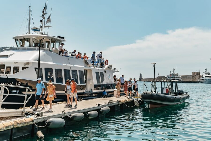 Nice: 1-Hour Sightseeing Cruise to Villefranche Bay - The Baie des Anges moment, and why the Promenade des Anglais hits differently from sea