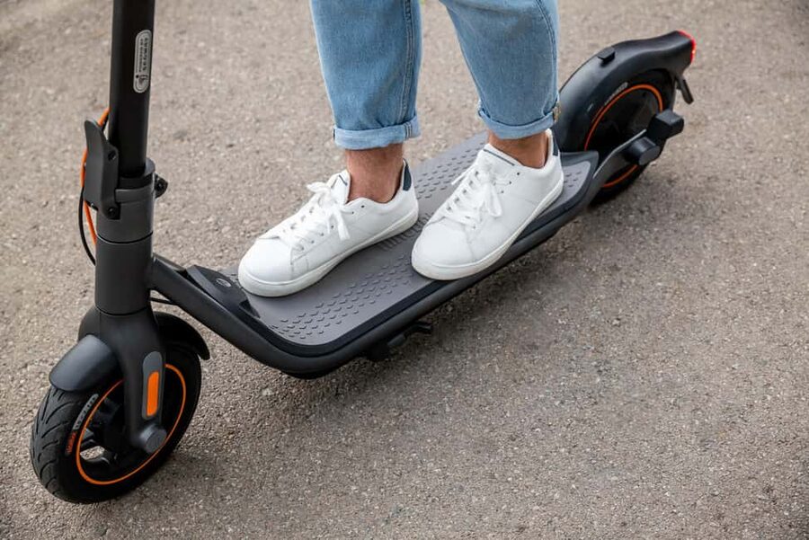 Nice: 1h30 E-scooter highlights tour - How the e-scooter makes Nice feel instantly manageable