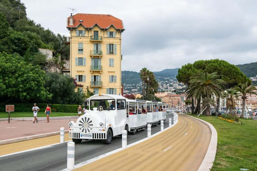 Nice: A gentle ride on a small electric train with panoramic views - Getting On: Promenade des Anglais, PMR Access, and a 100% Electric Start