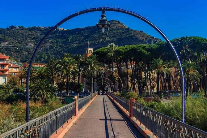Nice airport transfer to Ventimiglia - The 1 to 2 hour ride to Ventimiglia: what the time is really for