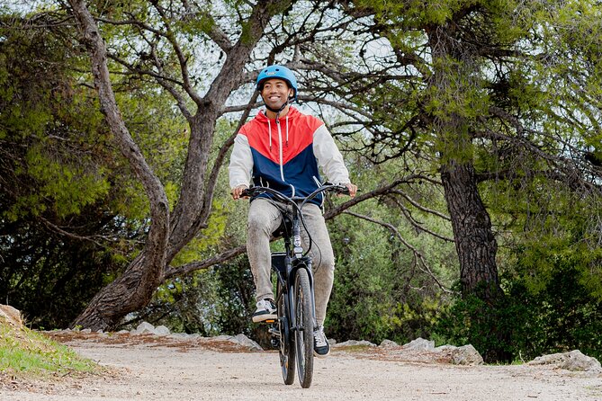 Nice City Best Highlights E-bike Tour - Cours Saleya: a market stop that feeds your day
