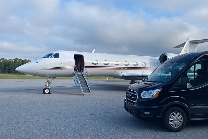Nice Côte d'Azur Airport (NCE) to Port Hercule - Arrival Private Transfer - Service quality: professional drivers, and the names Zazz and Kevin