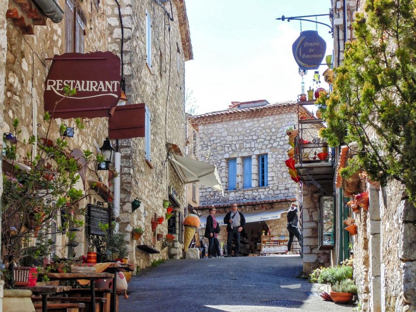 Nice: Countryside Tour with Grasse - Your Hotel Pickup, the Van Ride, and Realistic Pacing