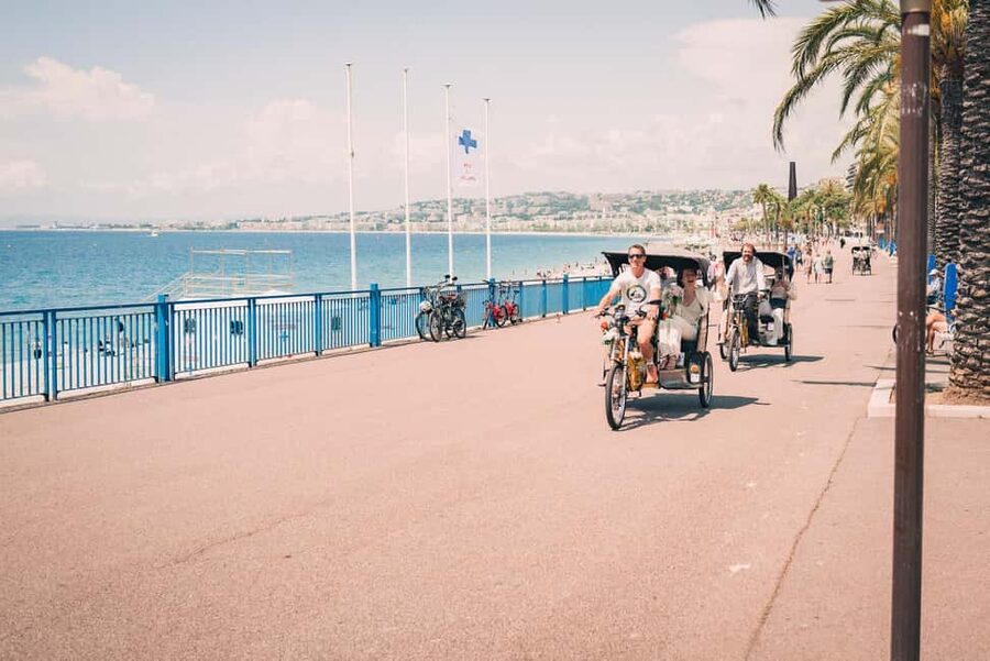 Nice: Family city tour by bicycle Electric cab (4 comfort seats) - Promenade du Paillon: a garden stop that changes the mood