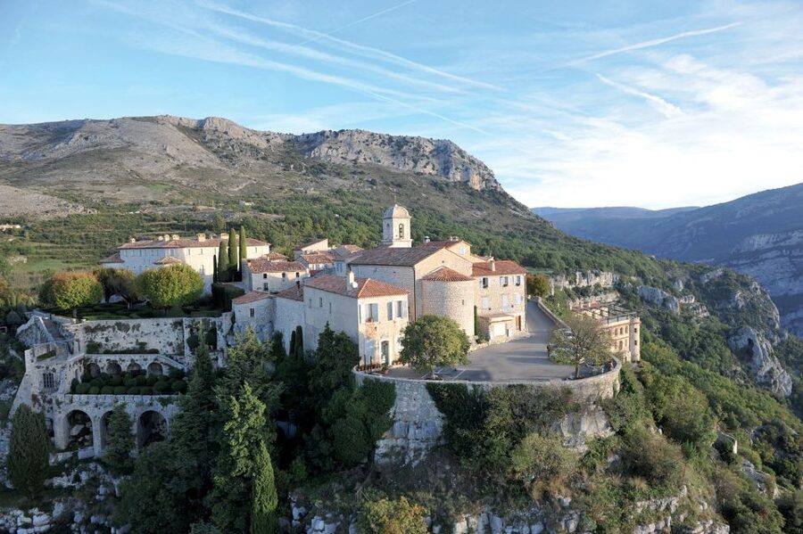 Nice: Medieval Villages Full-Day Guided Trip - Gourdon’s medieval fortress, and why the views feel unreal
