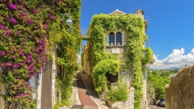 Medieval Villages Full-Day Guided Trip