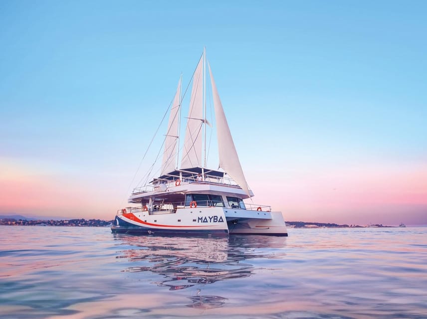 Nice: Morning Catamaran Discovery Tour - Guided Tour of the Coastline - Why a 3-hour catamaran morning works so well in Nice