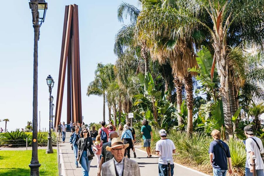 Nice: Old Town & Castle Hill Informative Guided Walking Tour - Value check: is $33 worth 150 minutes in Nice?
