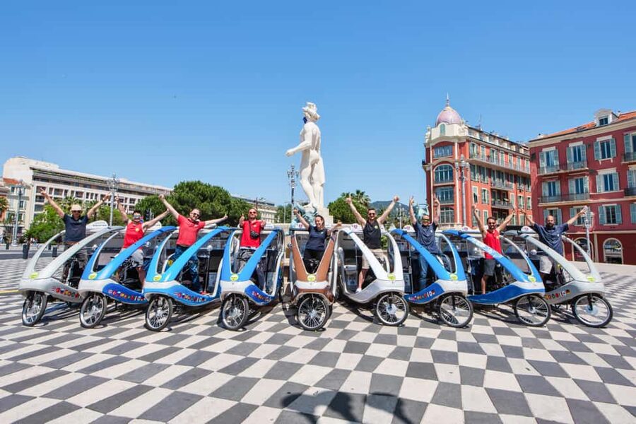 Nice: private guided Tour by electric taxi bike - Live Driver-Guide Commentary and the Free Audio Options