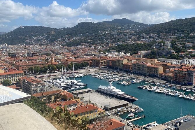 Nice Private Walking Tour: Mysterious Old Town, Castle Hill - Colline du Château: why the viewpoint beats most beach photos