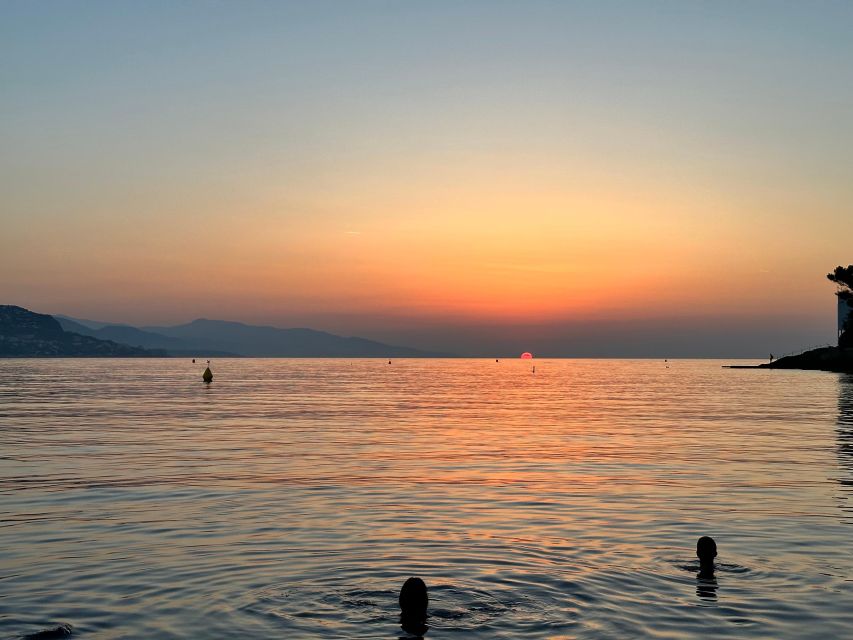 Nice: Saint Jean Cap Ferrat Sunrise Boat Trip with Breakfast - Villefranche-sur-Mer Snapshots: A Quick Coast Detour That Adds Context