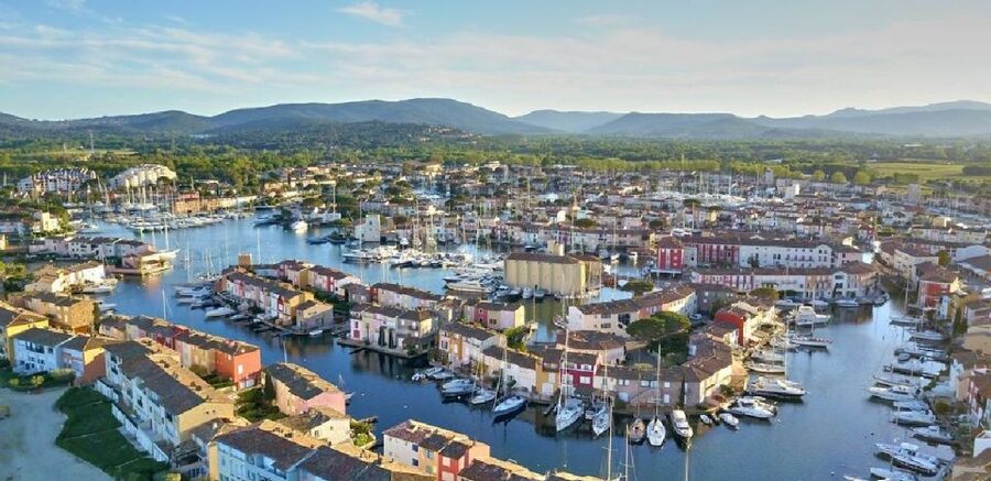 Nice: Saint-Tropez & Port Grimaud Full-Day Sightseeing Tour - Free time in Port Grimaud: wander the canals your way